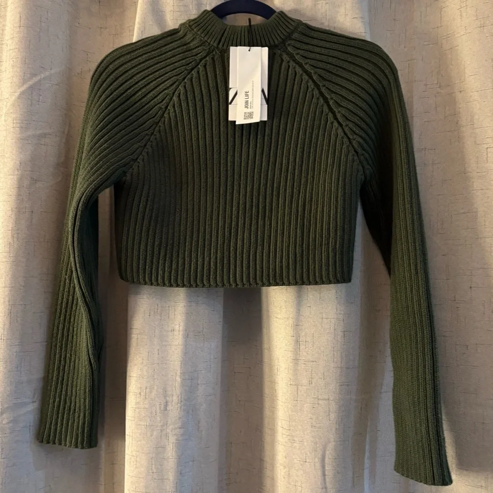 Zara Raglan Sleeve Cropped Dark Army/Olive Green Knit Sweater Size S NWT - Picture 4 of 4